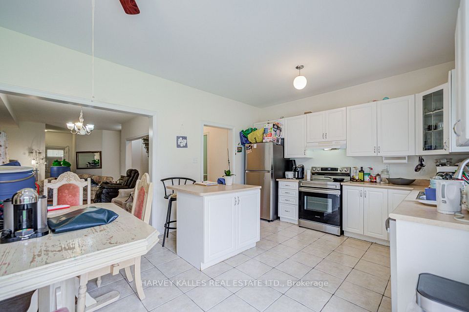 79 Lahore Crescent, Markham, ON L3S 0A6 10