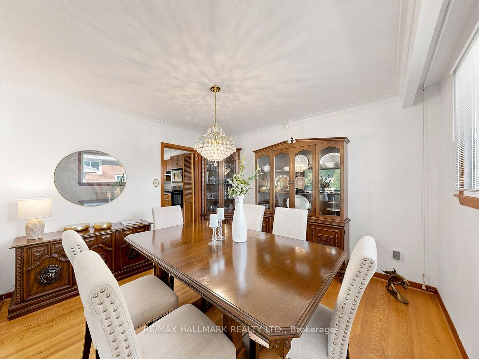 4 Multiflora Place, Markham, ON L3T 2W5 15