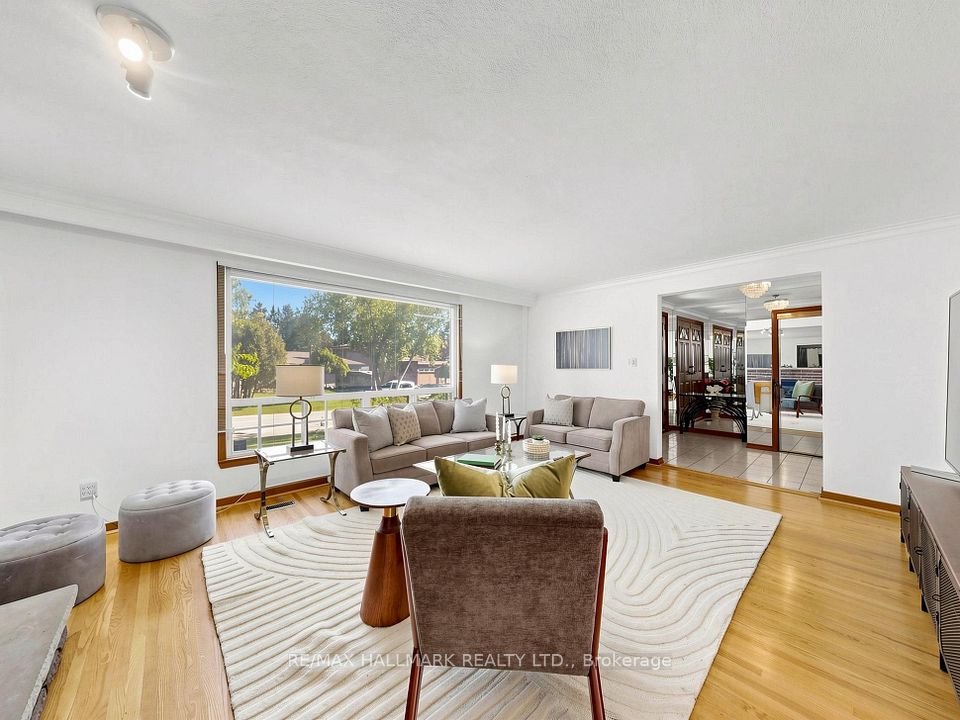 4 Multiflora Place, Markham, ON L3T 2W5 6
