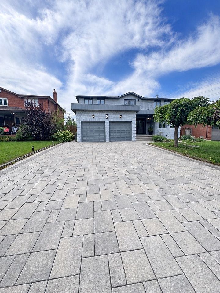 Detached at 8 Keeleview Court Bsmt, Vaughan, ON L4K 2A7