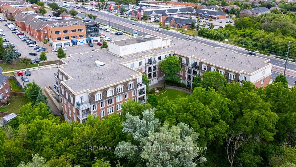 4620 Highway 7 Avenue PH 413, Vaughan, ON L4L 0B3 3