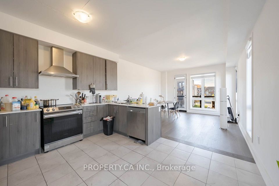 101 Mikayla Lane, Markham, ON L6B 1R1 7