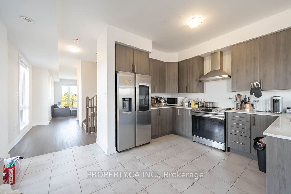 101 Mikayla Lane, Markham, ON L6B 1R1 6