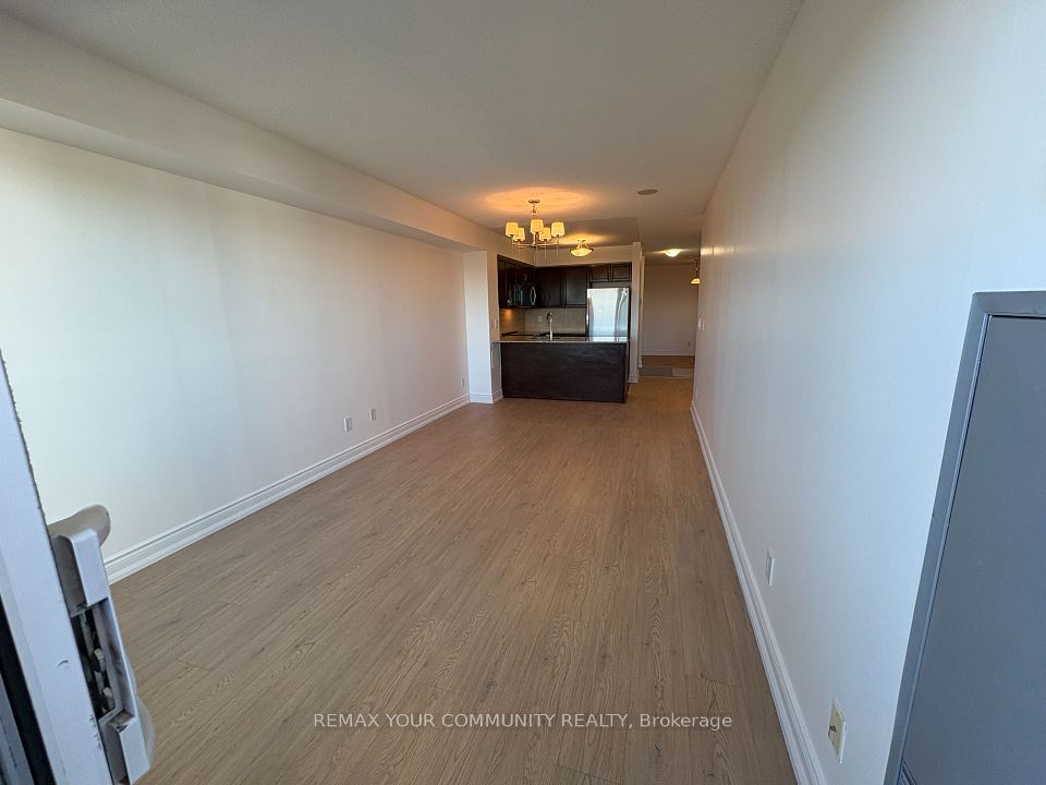 7 North Park Road 310, Vaughan, ON L4J 0C9 9