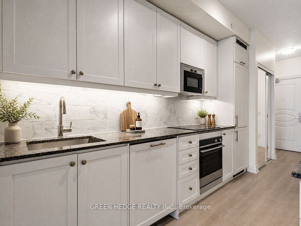 9075 JANE Street 701, Vaughan, ON L4K 0L7 14