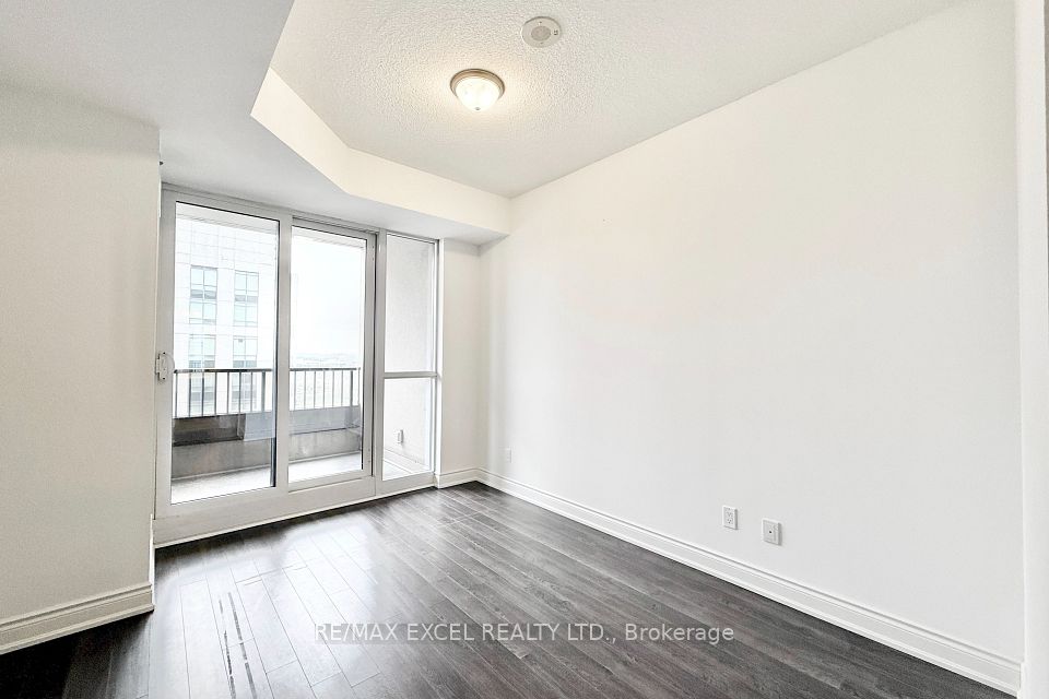 89 South Town Centre Boulevard 1609, Markham, ON L6G 0E8 14