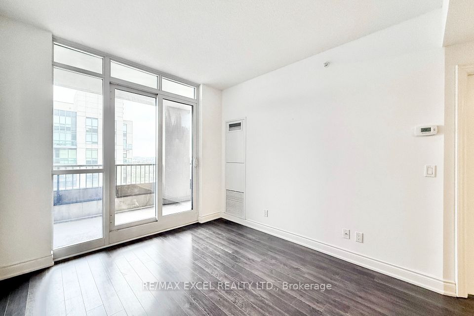 89 South Town Centre Boulevard 1609, Markham, ON L6G 0E8 13