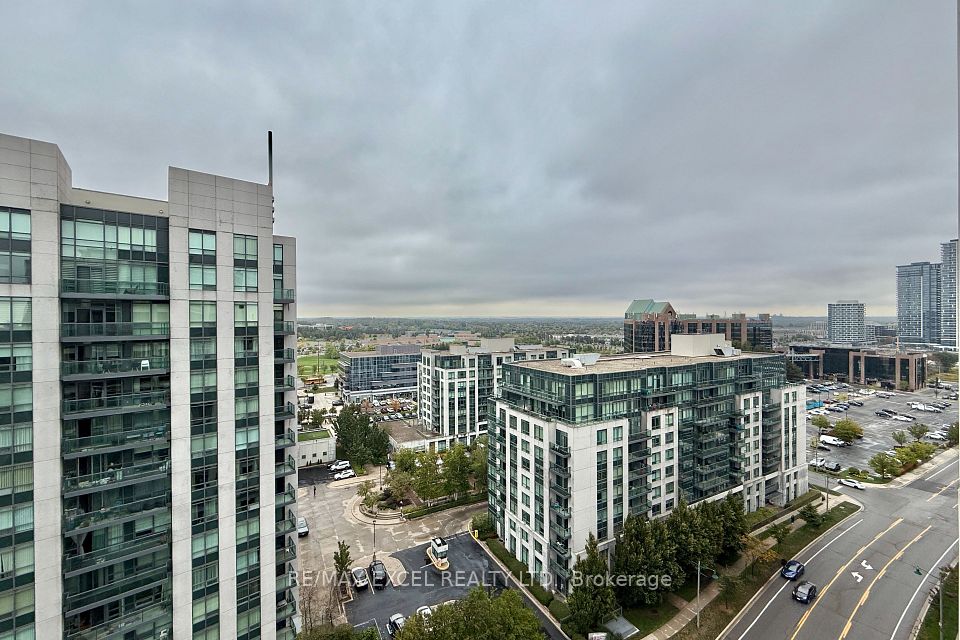 89 South Town Centre Boulevard 1609, Markham, ON L6G 0E8 24