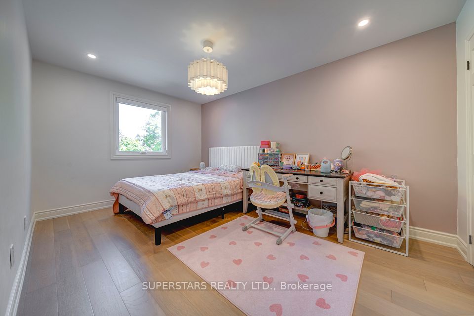 29 Barlow Road, Markham, ON L3R 8A4 19