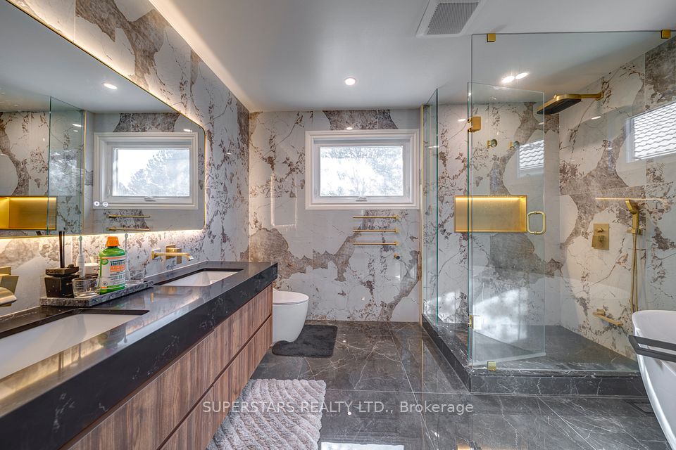 29 Barlow Road, Markham, ON L3R 8A4 16