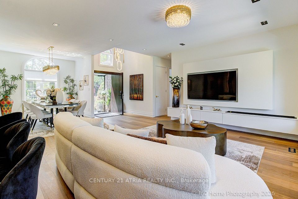 176 Laurentian Boulevard, Vaughan, ON L6A 2V6 20