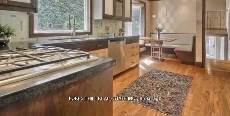 9 Vistaview Boulevard, Vaughan, ON L4J 2A5 16