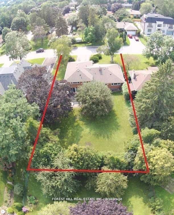 9 Vistaview Boulevard, Vaughan, ON L4J 2A5 6