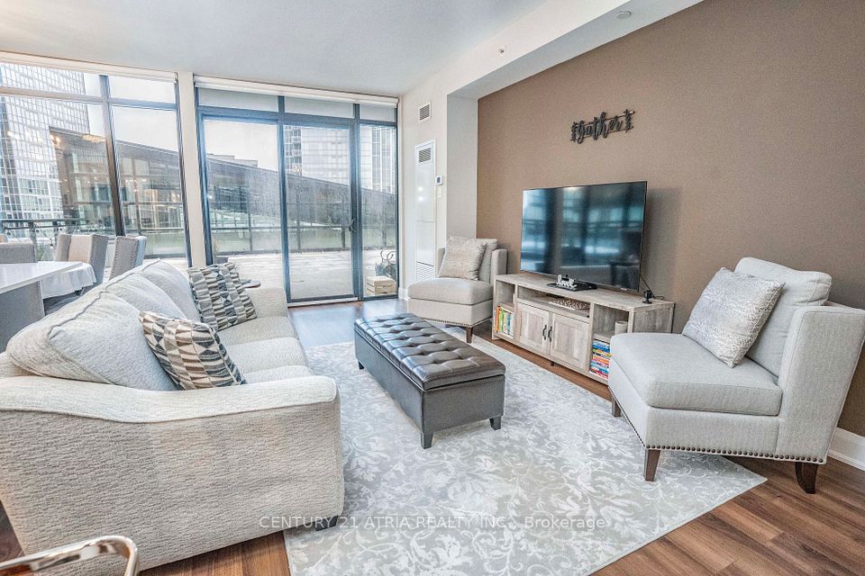 2900 Highway 7 314, Vaughan, ON L4K 0G3 5
