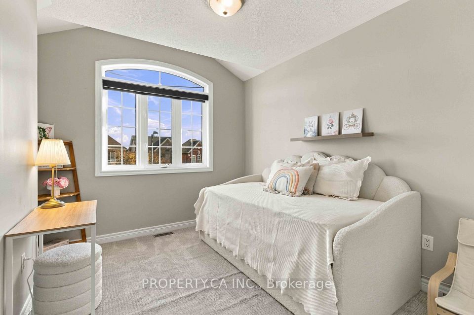 52 Woodville Drive, Vaughan, ON L6A 4A9 17