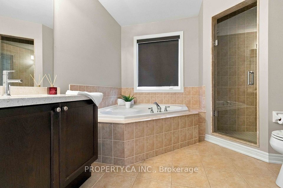 52 Woodville Drive, Vaughan, ON L6A 4A9 15