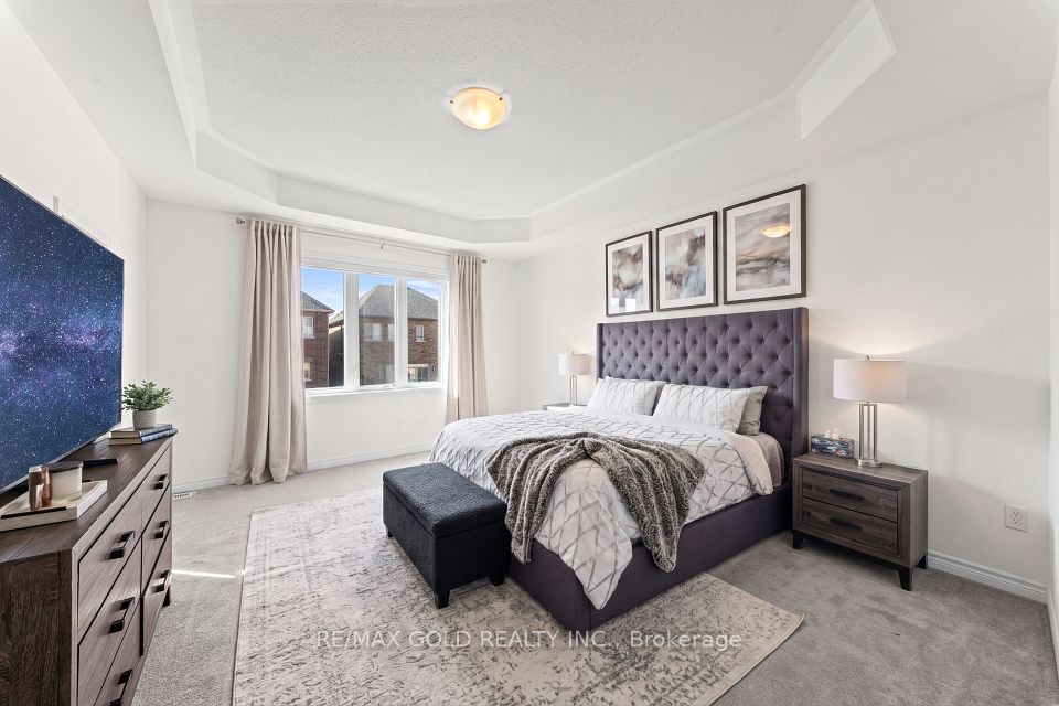238 Mactier Drive, Vaughan, ON L4H 4L7 10