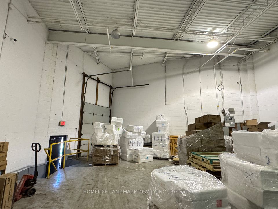 180 Jardin Drive 3, Vaughan, ON L4K 1X8 3