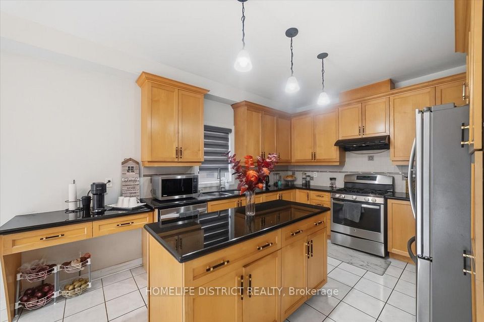 43 Bethany Street, Markham, ON L3S 4T9 15