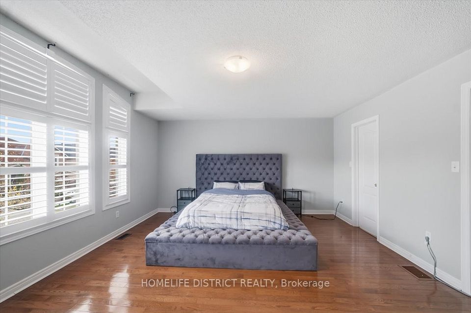 43 Bethany Street, Markham, ON L3S 4T9 18