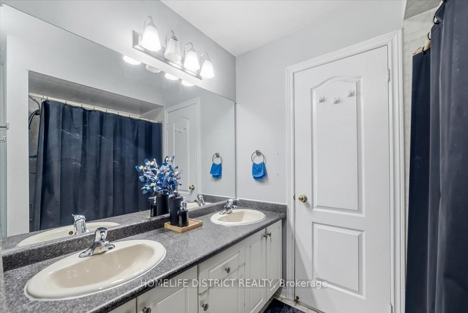 43 Bethany Street, Markham, ON L3S 4T9 22