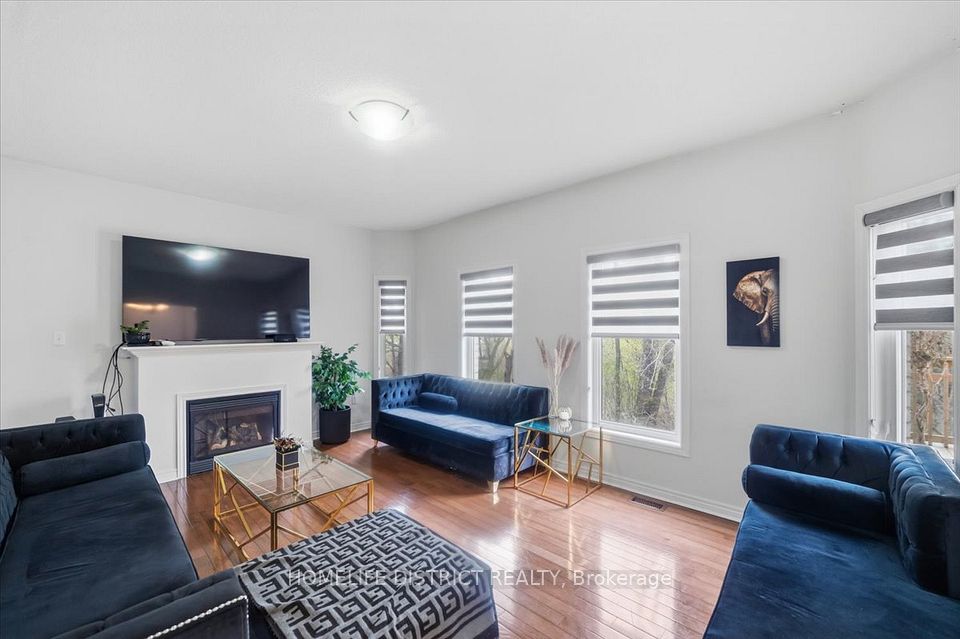 43 Bethany Street, Markham, ON L3S 4T9 10