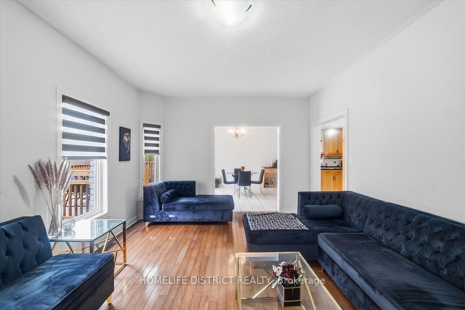 43 Bethany Street, Markham, ON L3S 4T9 11
