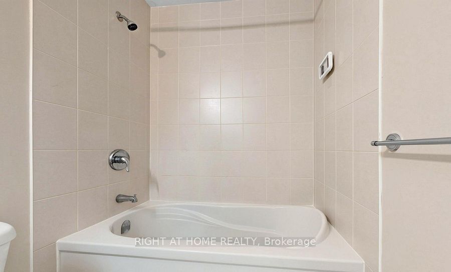 2900 Highway 7 Road 2602, Vaughan, ON L4K 1W2 25