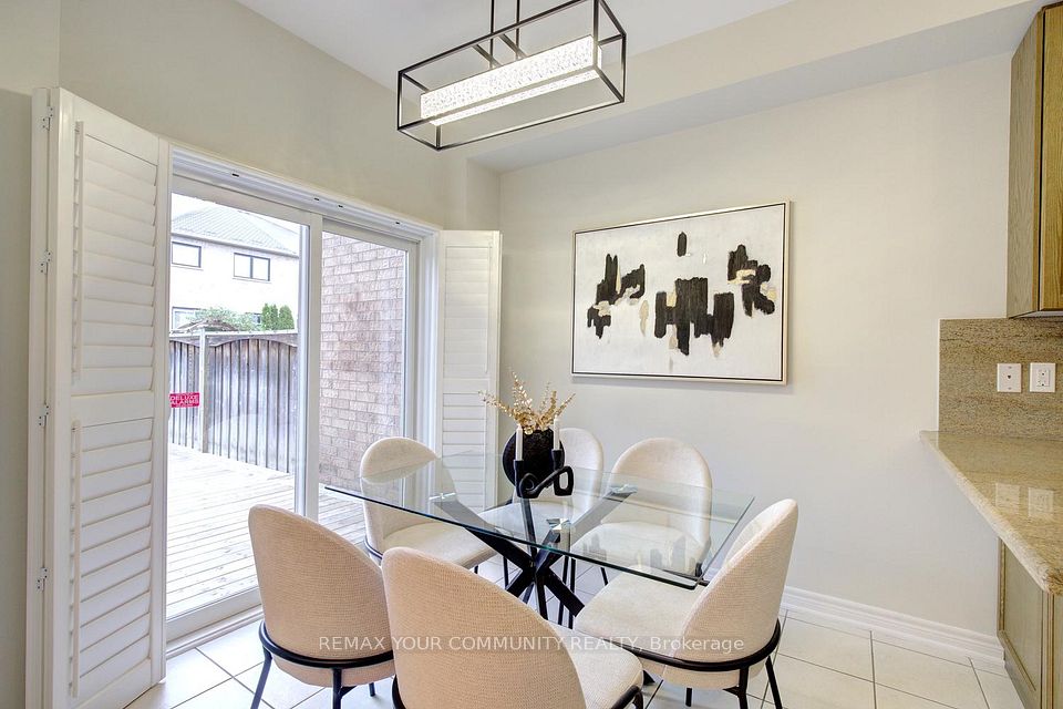 186 Lauderdale Drive, Vaughan, ON L6A 0S4 15