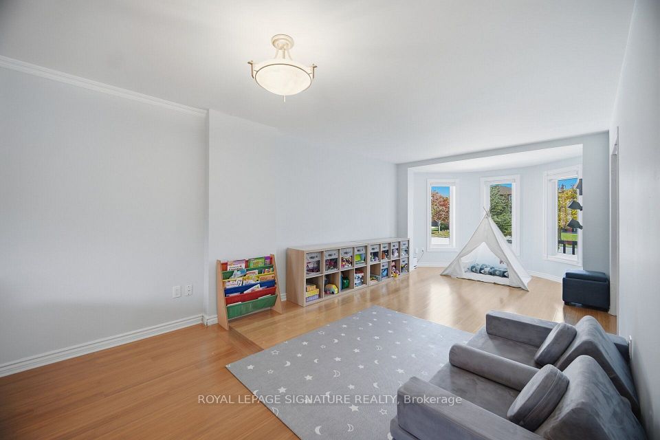 85 Fifefield Drive, Vaughan, ON L6A 1J2 16
