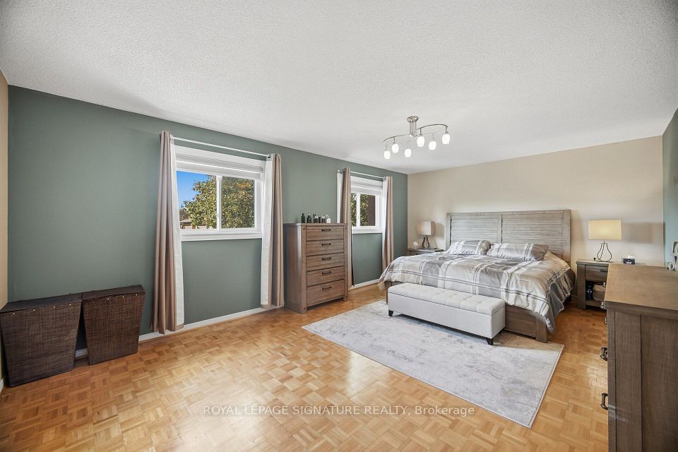 85 Fifefield Drive, Vaughan, ON L6A 1J2 23
