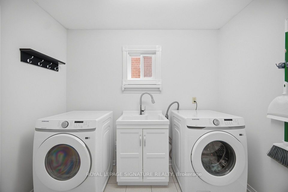 85 Fifefield Drive, Vaughan, ON L6A 1J2 20