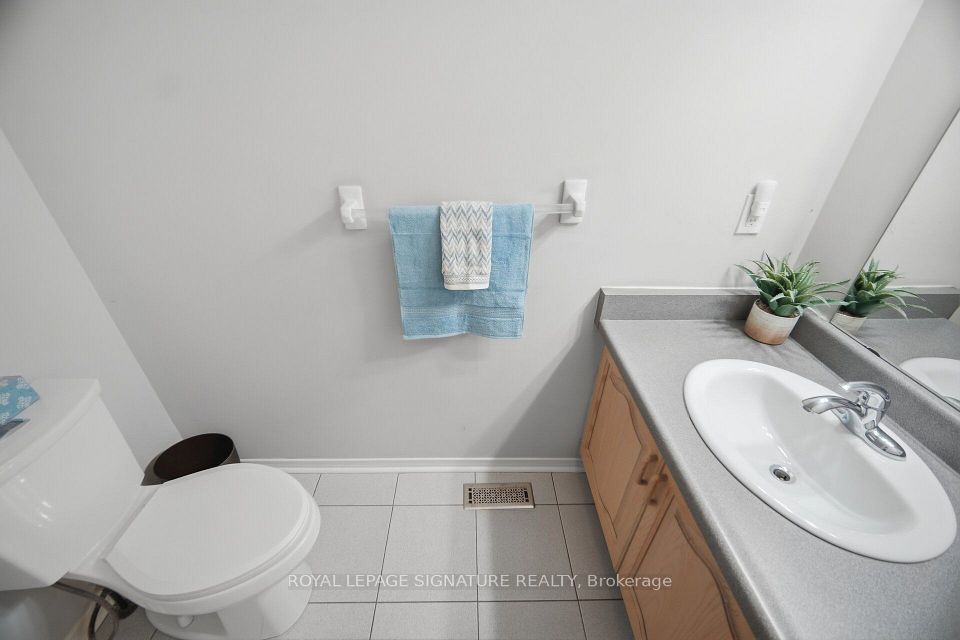 85 Fifefield Drive, Vaughan, ON L6A 1J2 19