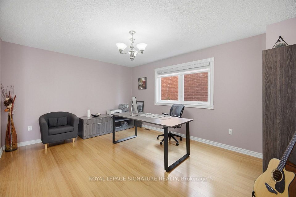 85 Fifefield Drive, Vaughan, ON L6A 1J2 6