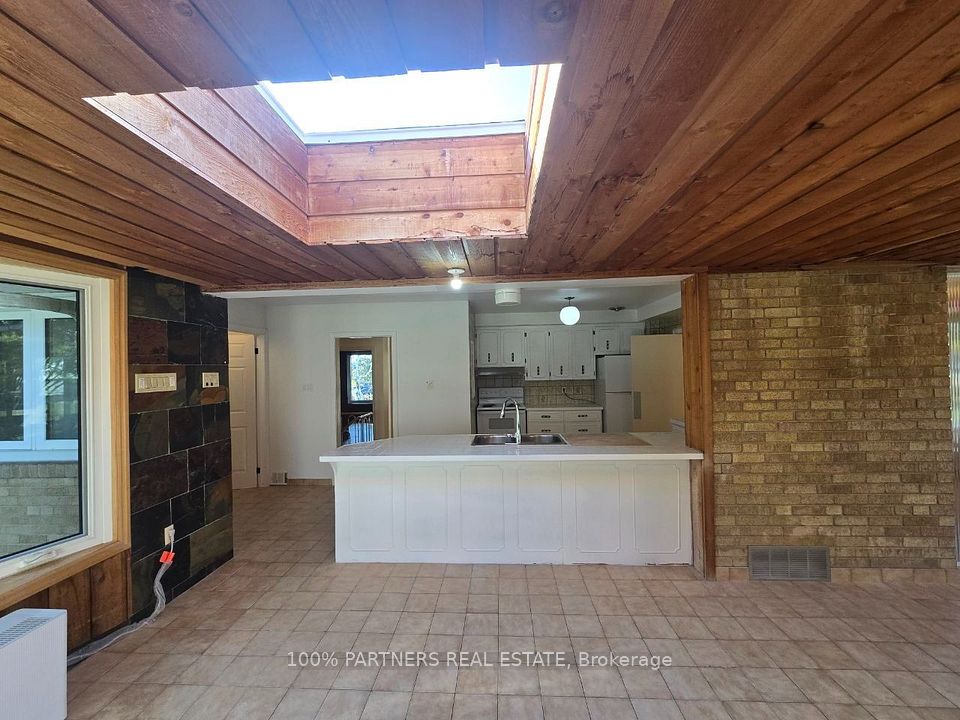 77 Riverside Boulevard Main, Vaughan, ON L4J 1J1 10