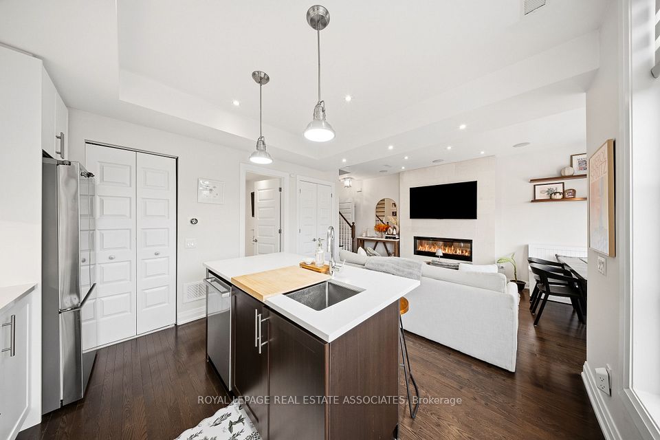 8171 Kipling Avenue 8, Vaughan, ON L4L 0G4 9