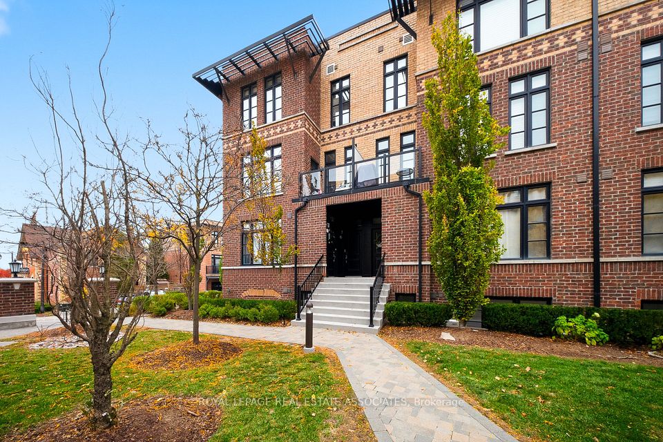 8171 Kipling Avenue 8, Vaughan, ON L4L 0G4 2