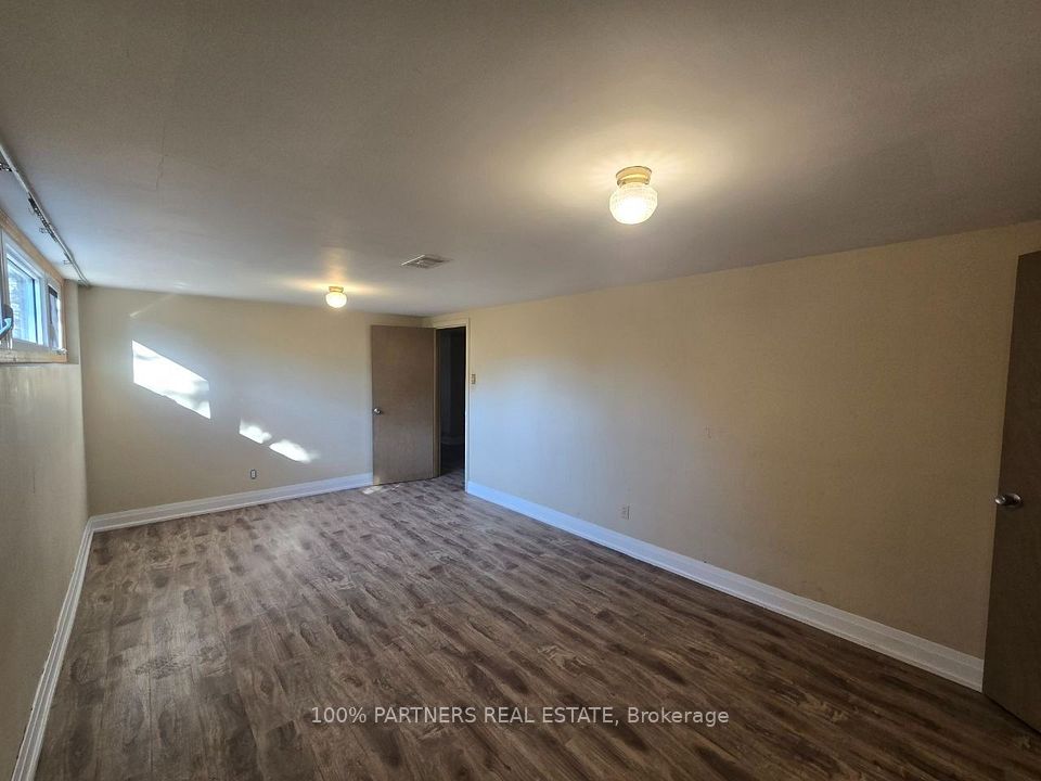 77 Riverside Boulevard Lower, Vaughan, ON L4J 1J1 13