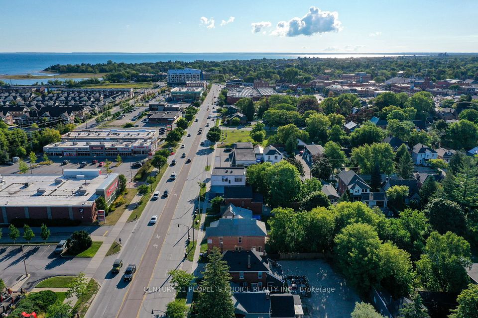 162-180 First Street, Collingwood, ON L9Y 1A7