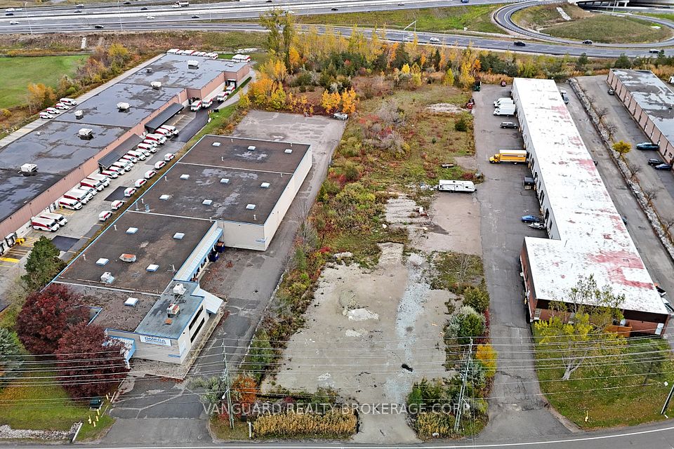 53 Morrow Road, Barrie, ON L4N 3V7