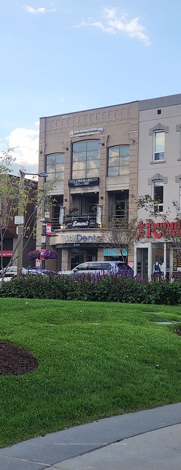 50 Dunlop Street E 200, Barrie, ON L4M 6J9