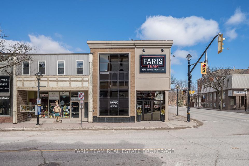 74 Mississaga Street E, Orillia, ON L3V 1V5