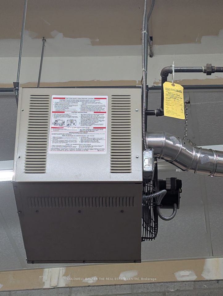 25 Saunders Road 9, Barrie, ON L4N 9A7