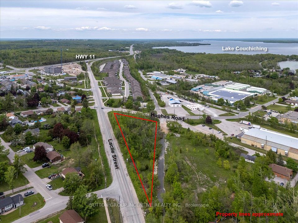 570 Laclie Street, Orillia, ON L3V 4A9