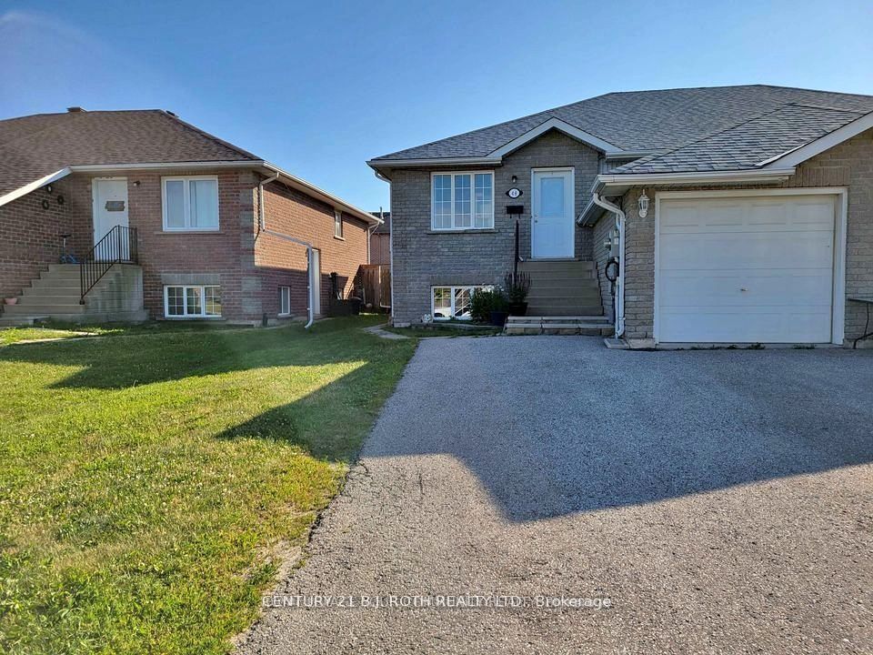 Semi-Detached  at 48 Cassandra Drive main level, Barrie, ON L4M 6Z3, Barrie