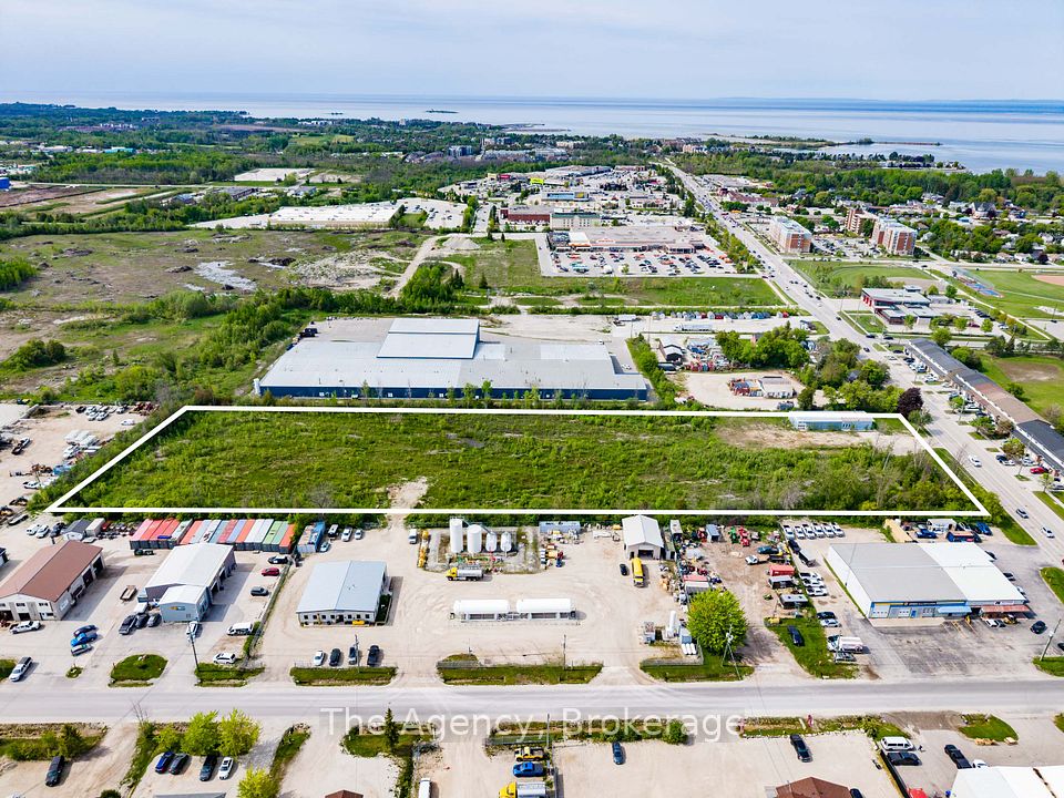 70 HIgh Street, Collingwood, ON L9Y 4V6