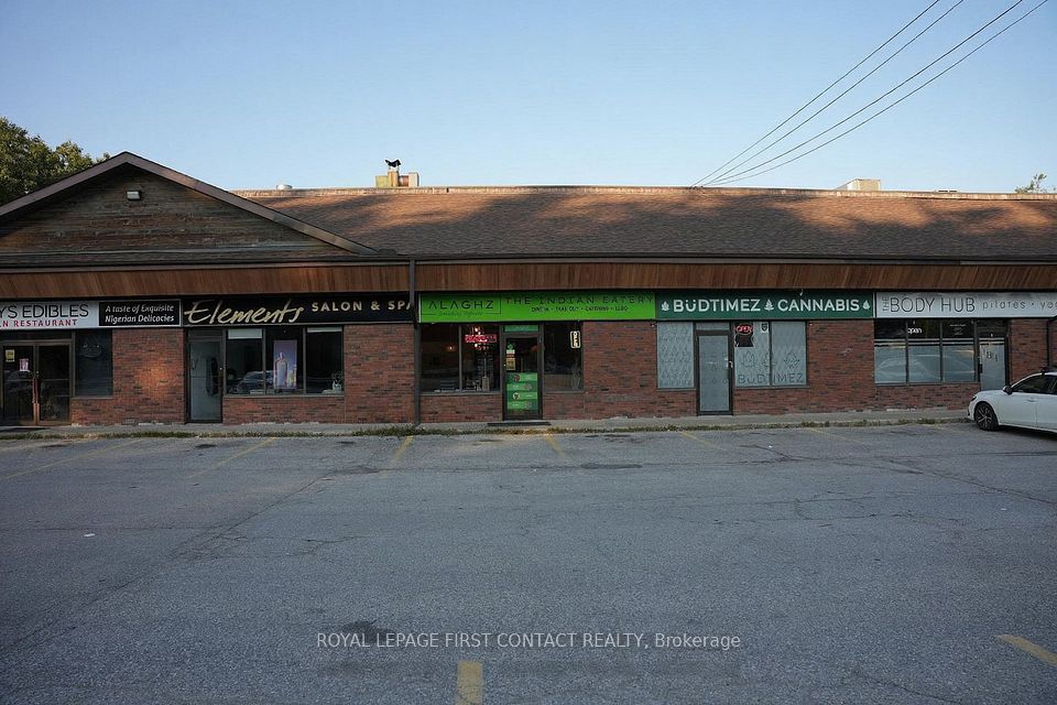 1179 Bayfield Street N 4, Springwater, ON L9X 0N5