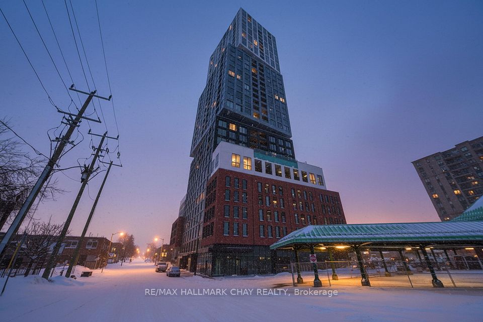 Condo Apartment at 39 Mary Street 1902, Barrie, ON L4N 1S9, Barrie