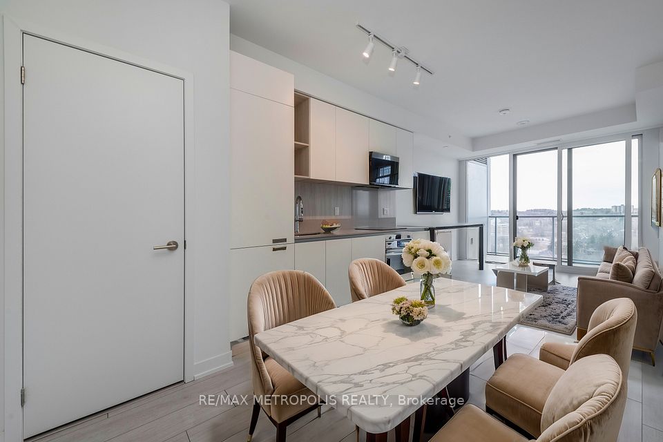 Condo Apartment at 39 Mary Street 1803, Barrie, ON L4N 1S9, Barrie