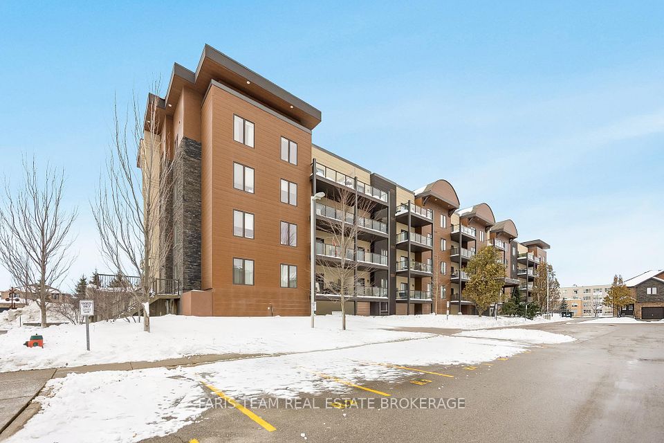 Condo Apartment at 100 Dean Avenue 207, Barrie, ON L9J 0H1, Barrie